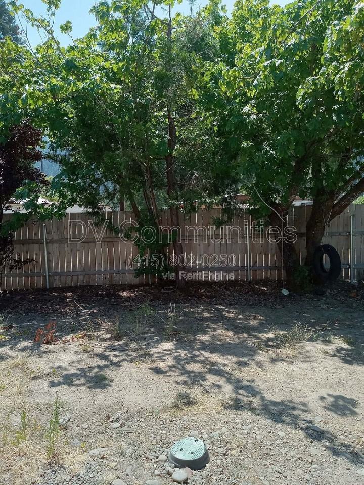 47730 Christel Ln #4-4 - Photo 4 of 10