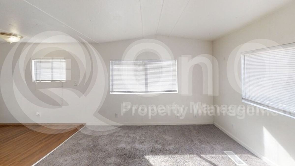 229 N Palm St #2 - Photo 4 of 5