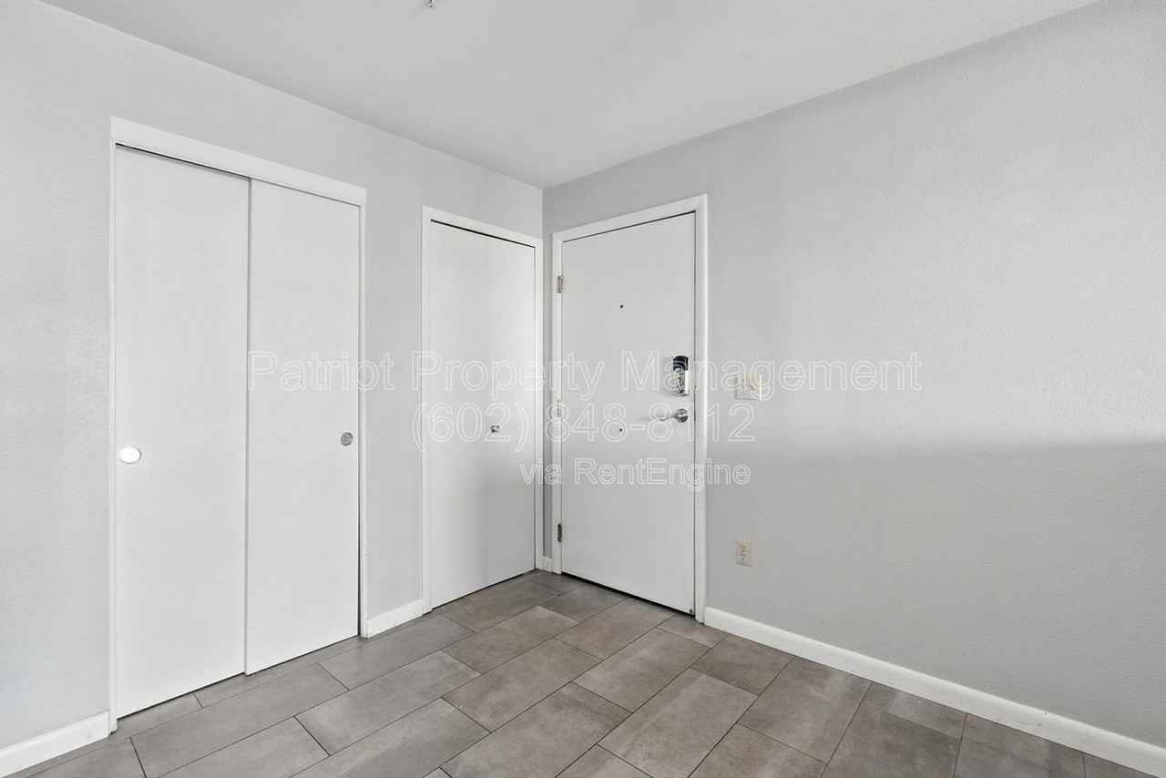 1005 E 8th St #2007 - Photo 5 of 42