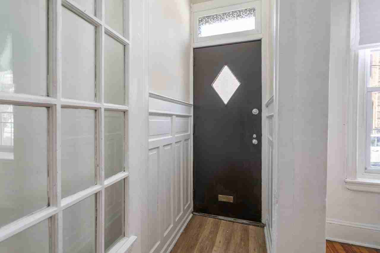 2341 S Woodstock St - Photo 5 of 21
