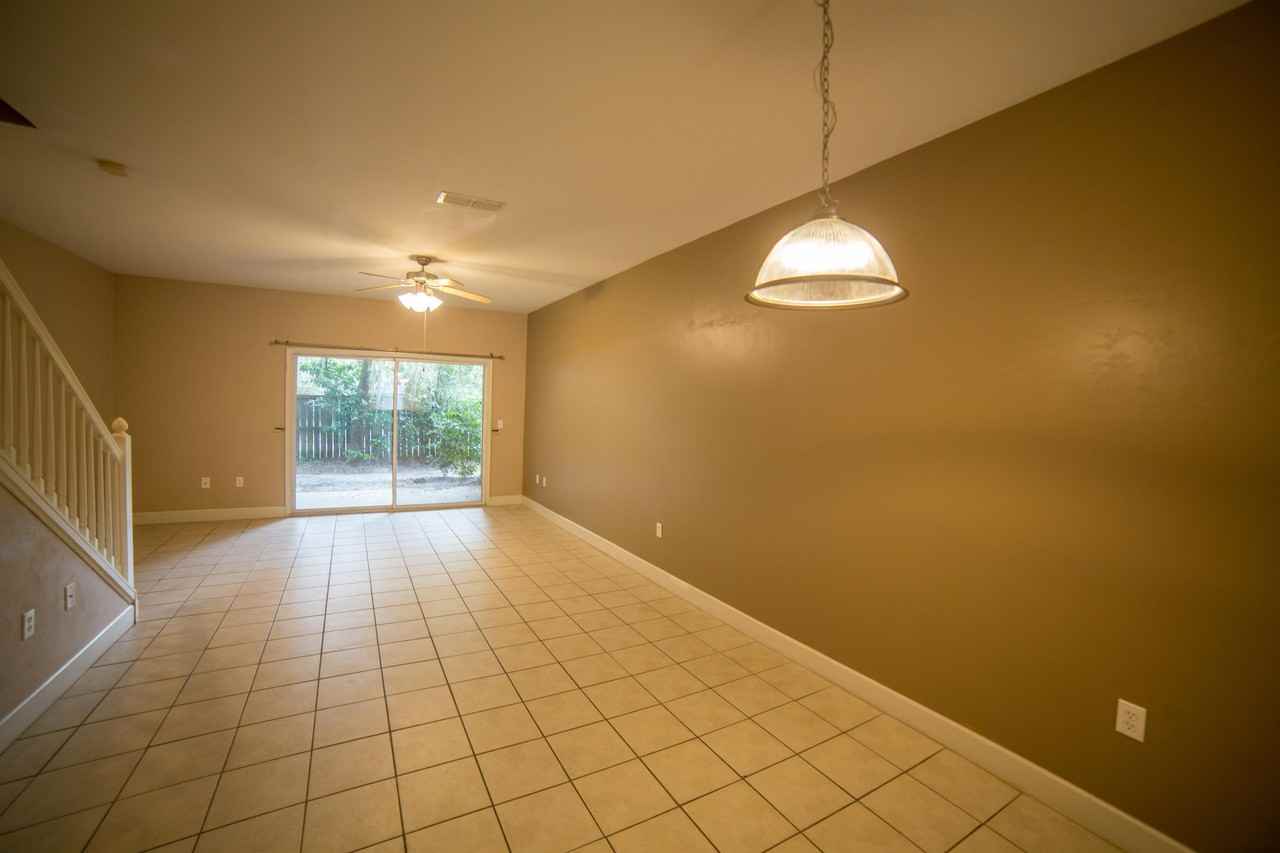 943 Nw 21st Ave #36 - Photo 3 of 14