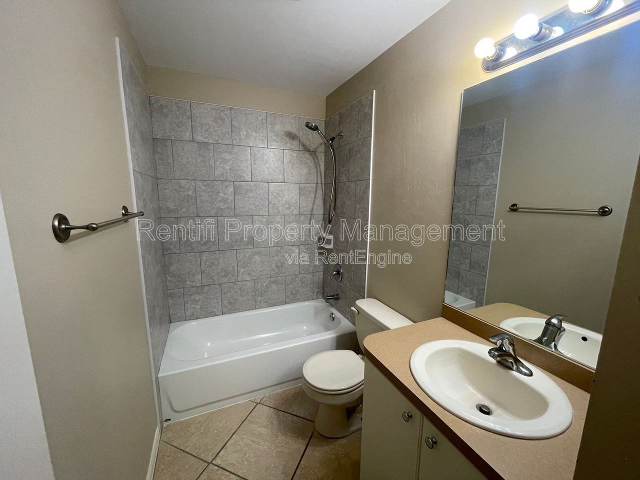 1710 Sw 10th Pl - Photo 7 of 17