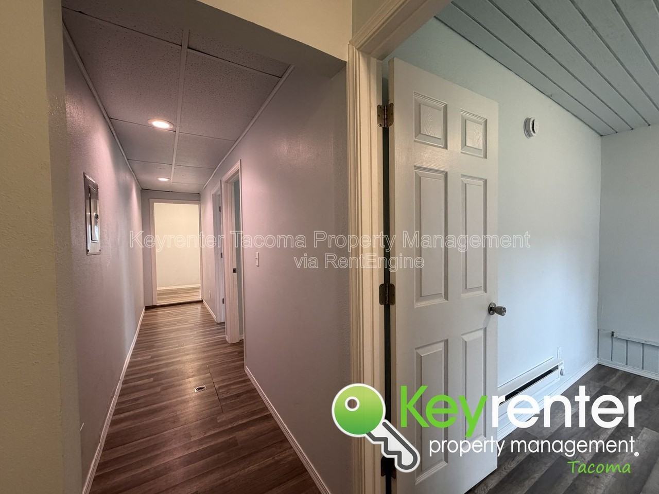 1021 S Orchard St - Photo 4 of 19