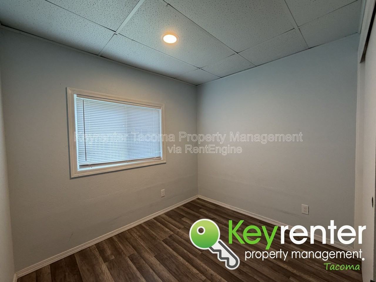 1021 S Orchard St - Photo 5 of 19