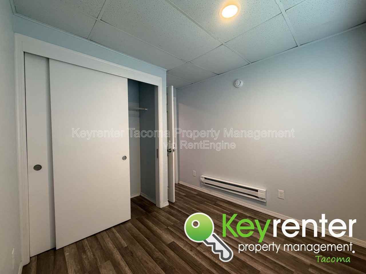 1021 S Orchard St - Photo 6 of 19