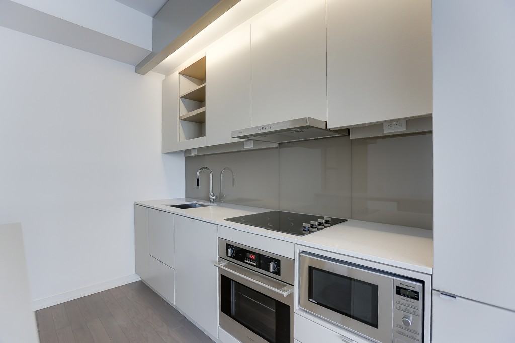 101 Peter St - Photo 7 of 21