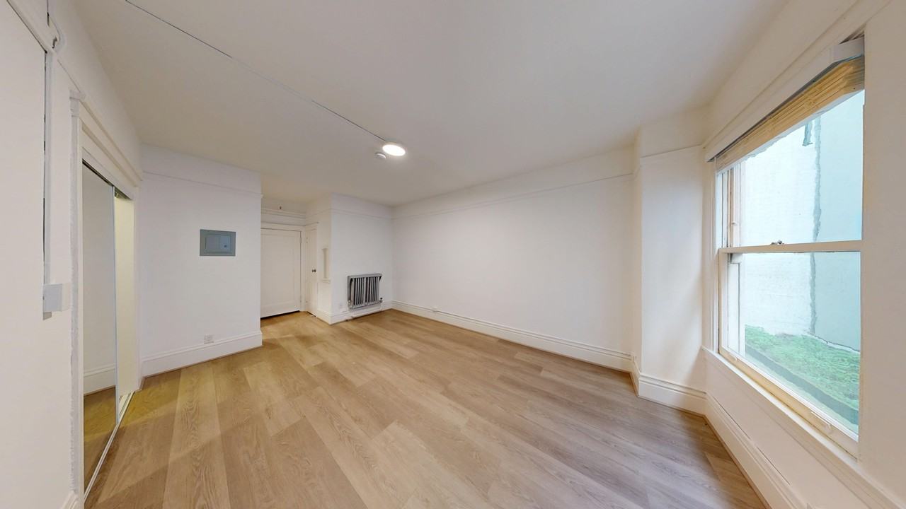 701 Taylor Street - Photo 2 of 15