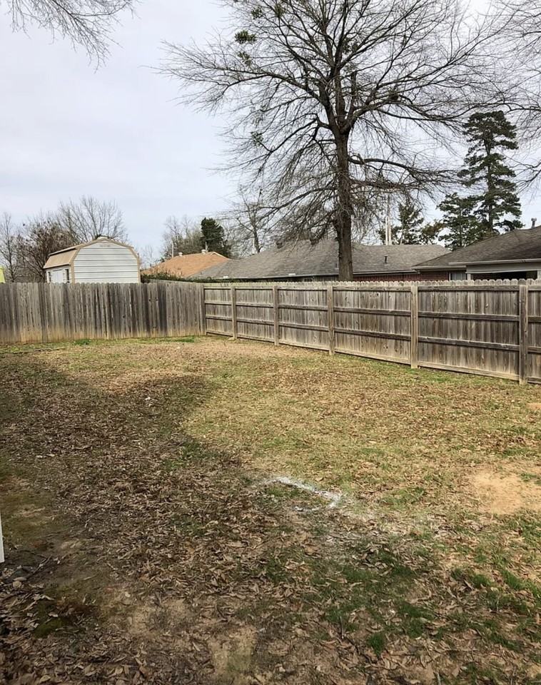 63 Green Oak Cir - Photo 2 of 7