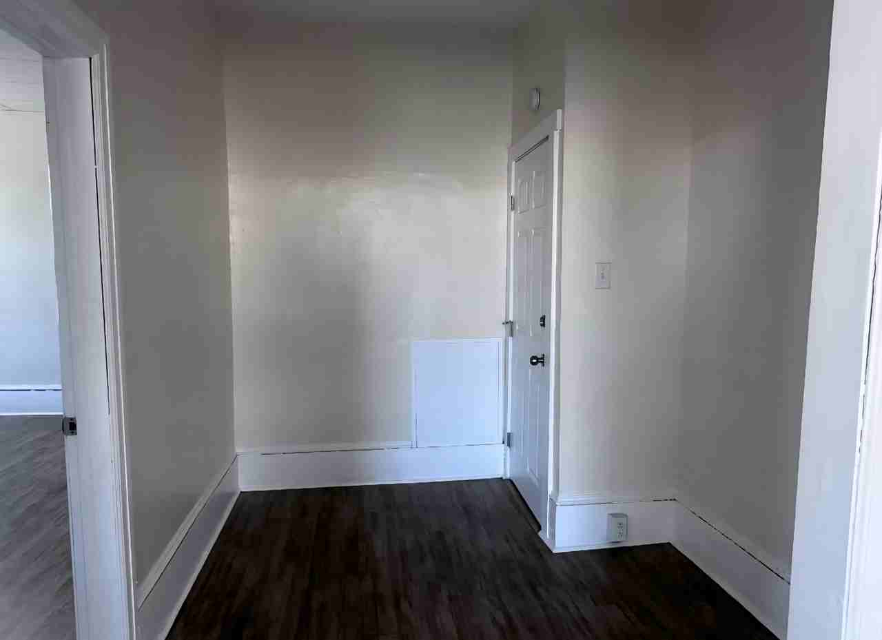 3 S Front St #5 - Photo 5 of 6