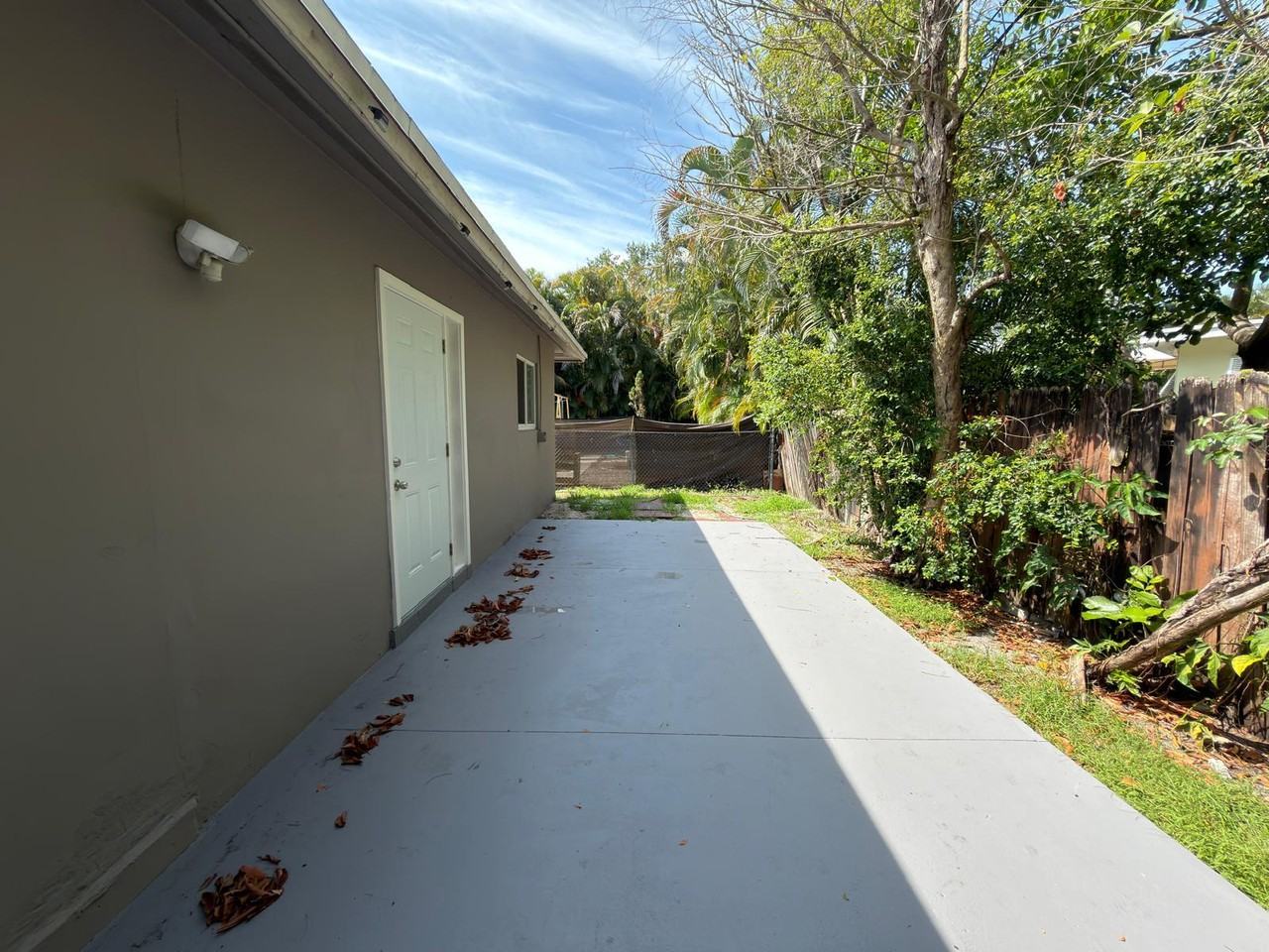 600 Nw 18th St #W - Photo 7 of 24
