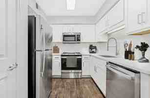 featured image of 1760 Pasture Walk Dr