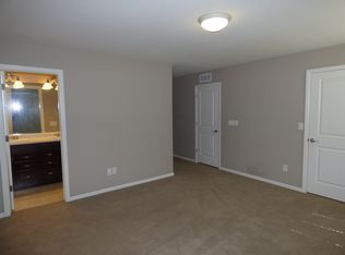 9661 E Iowa Ave - Photo 2 of 18