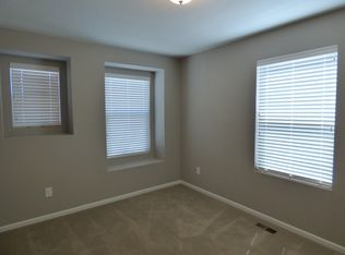 9661 E Iowa Ave - Photo 6 of 18