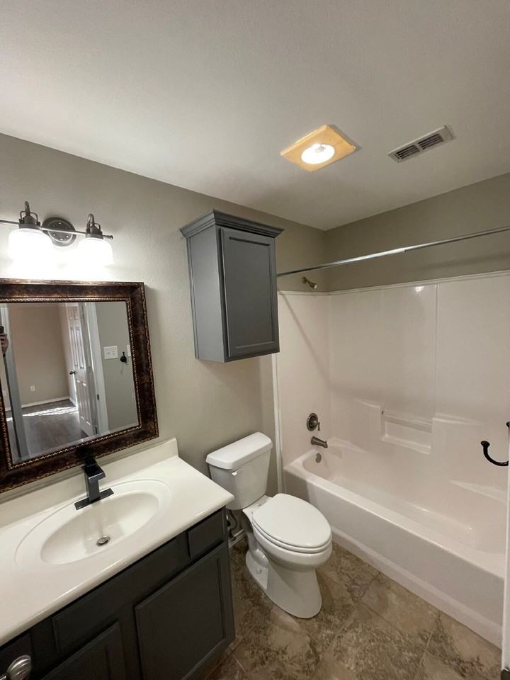 1903 99th Pl - Photo 6 of 10