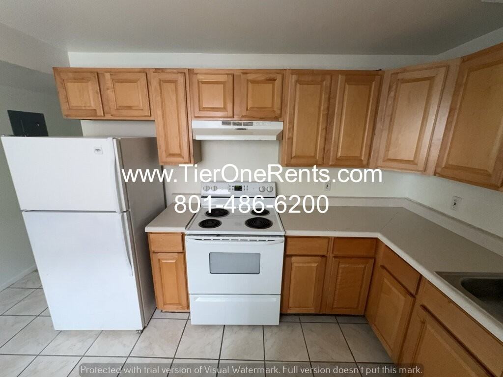 1397 S Mcclelland St #2 - Photo 6 of 20