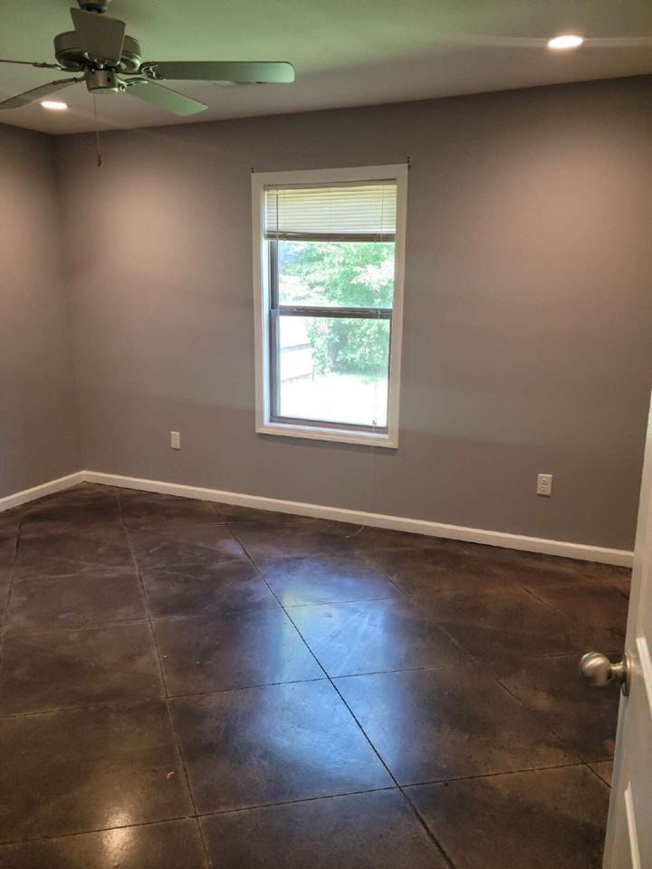 708 Freeman St ## 1 - Photo 6 of 15