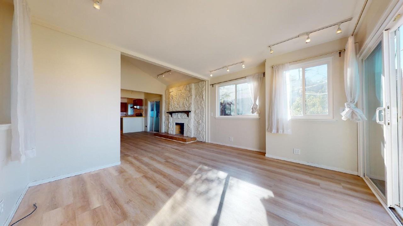 54 San Benito Rd - Photo 3 of 29