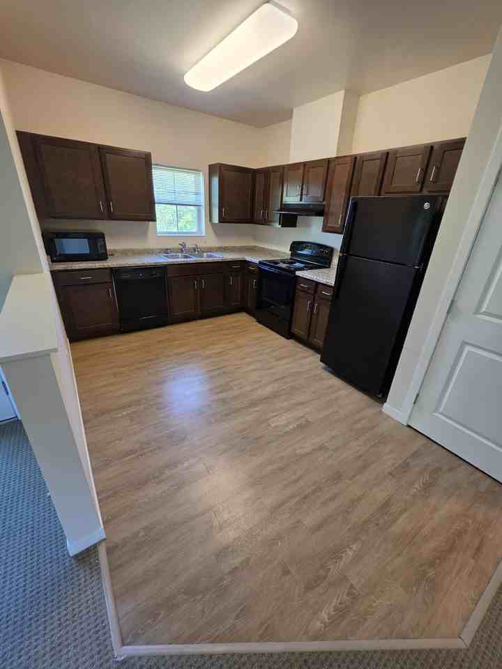 1415 Center Point Rd Ne #209 - Photo 2 of 18