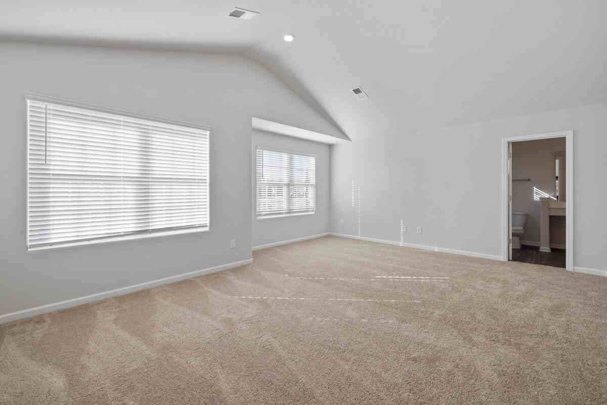 2114 Briar Run Dr - Photo 3 of 21