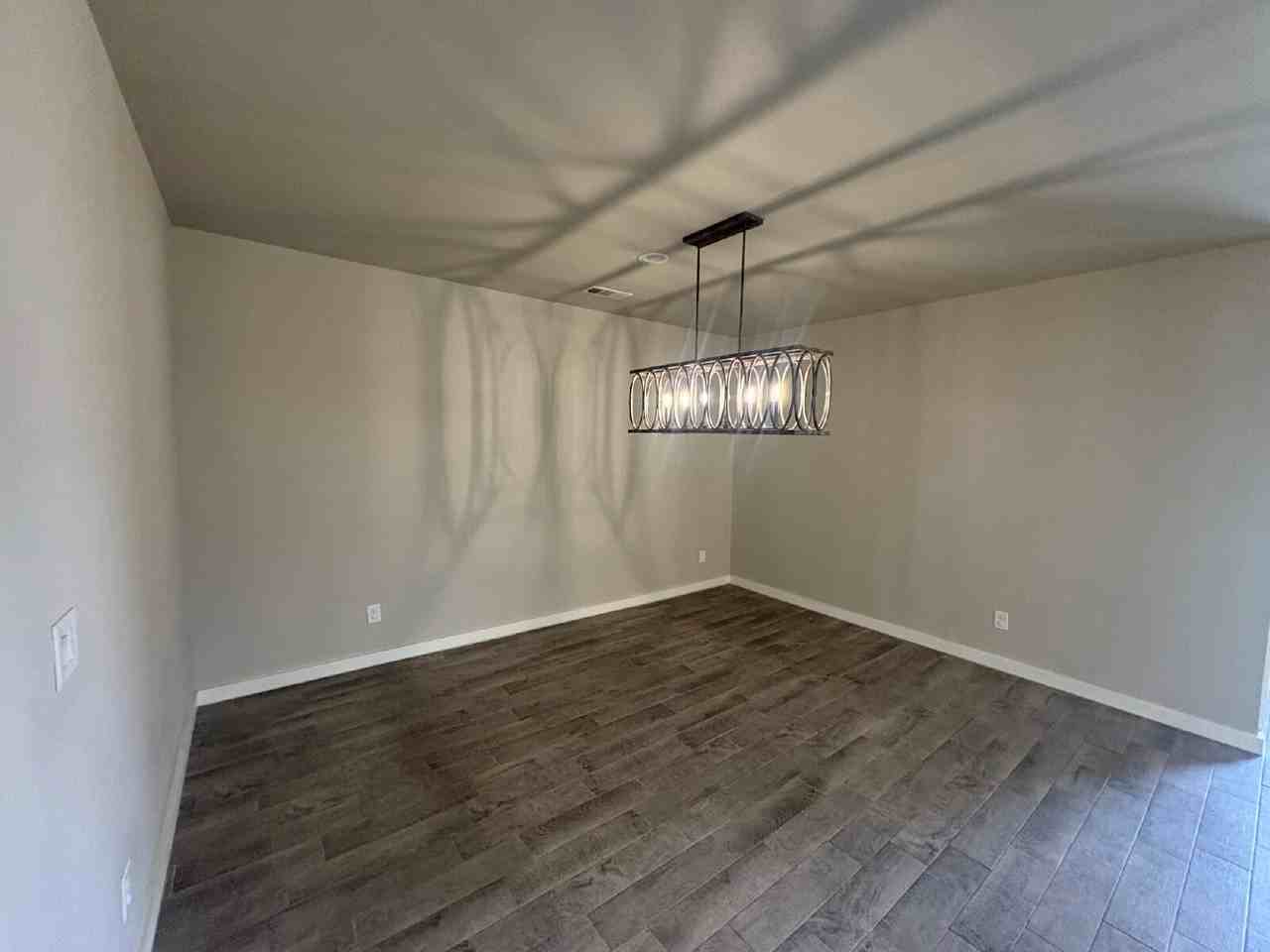 328 Ranger St - Photo 2 of 13