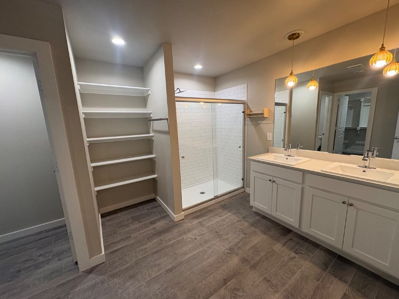 328 Ranger St - Photo 6 of 13