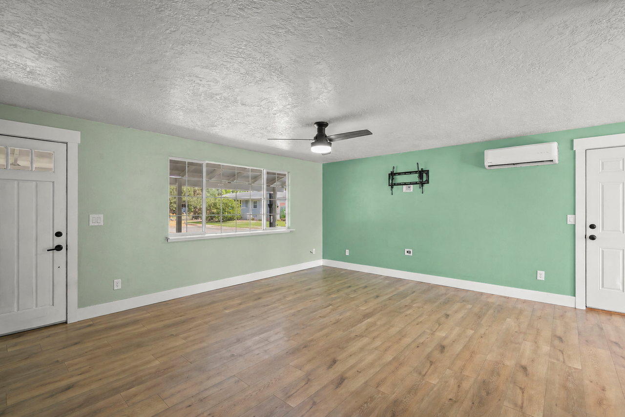 63396 Vogt Rd - Photo 4 of 23