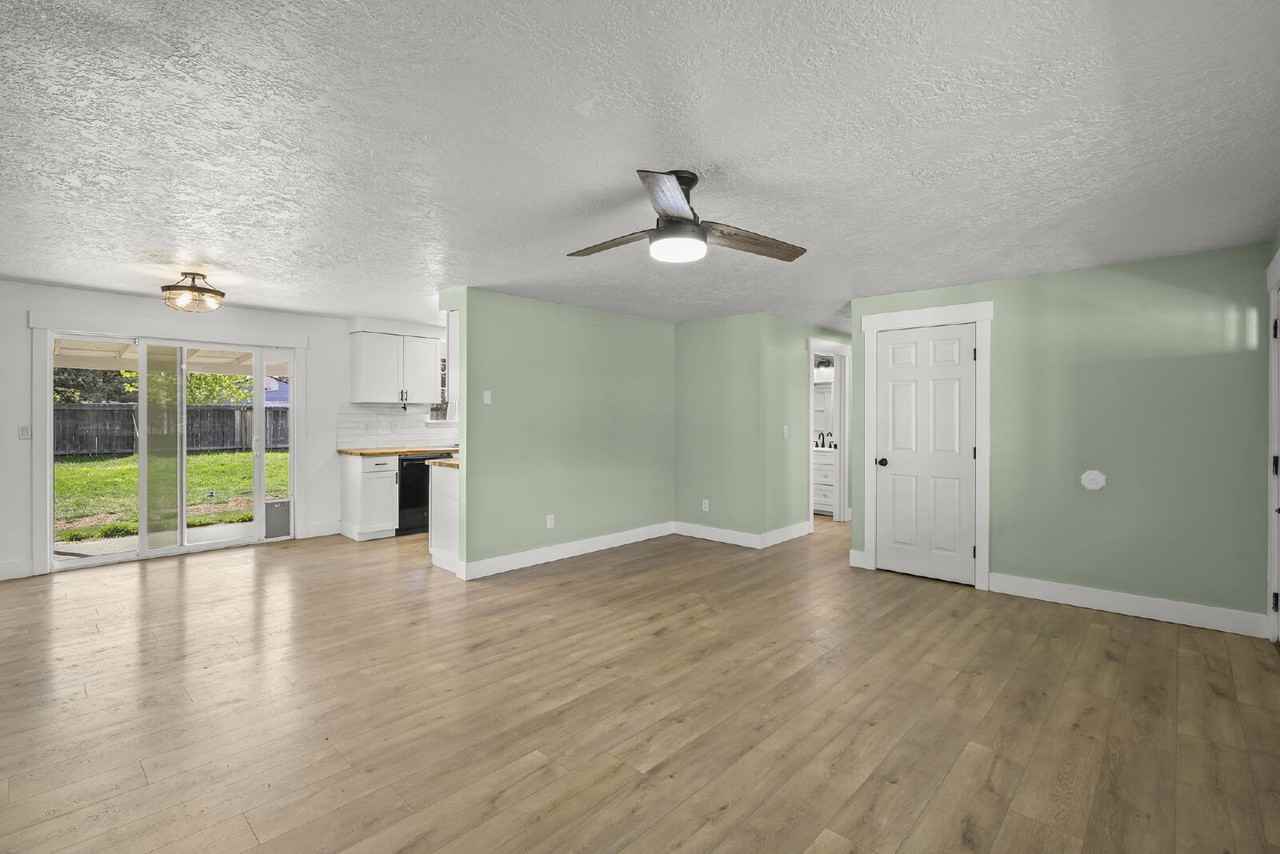 63396 Vogt Rd - Photo 6 of 23
