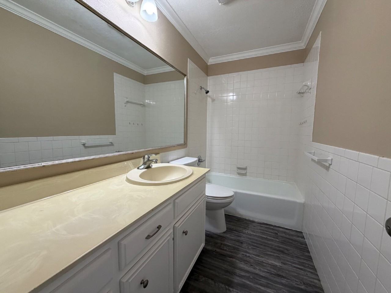 7008 Utica Ave #B - Photo 7 of 14