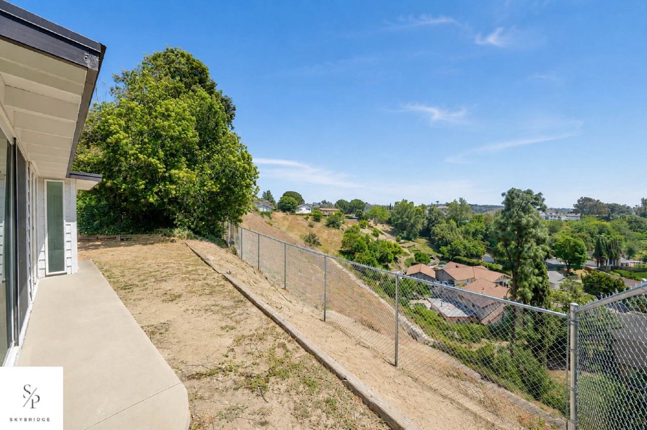 23820 Bower Cascade Pl - Photo 4 of 22