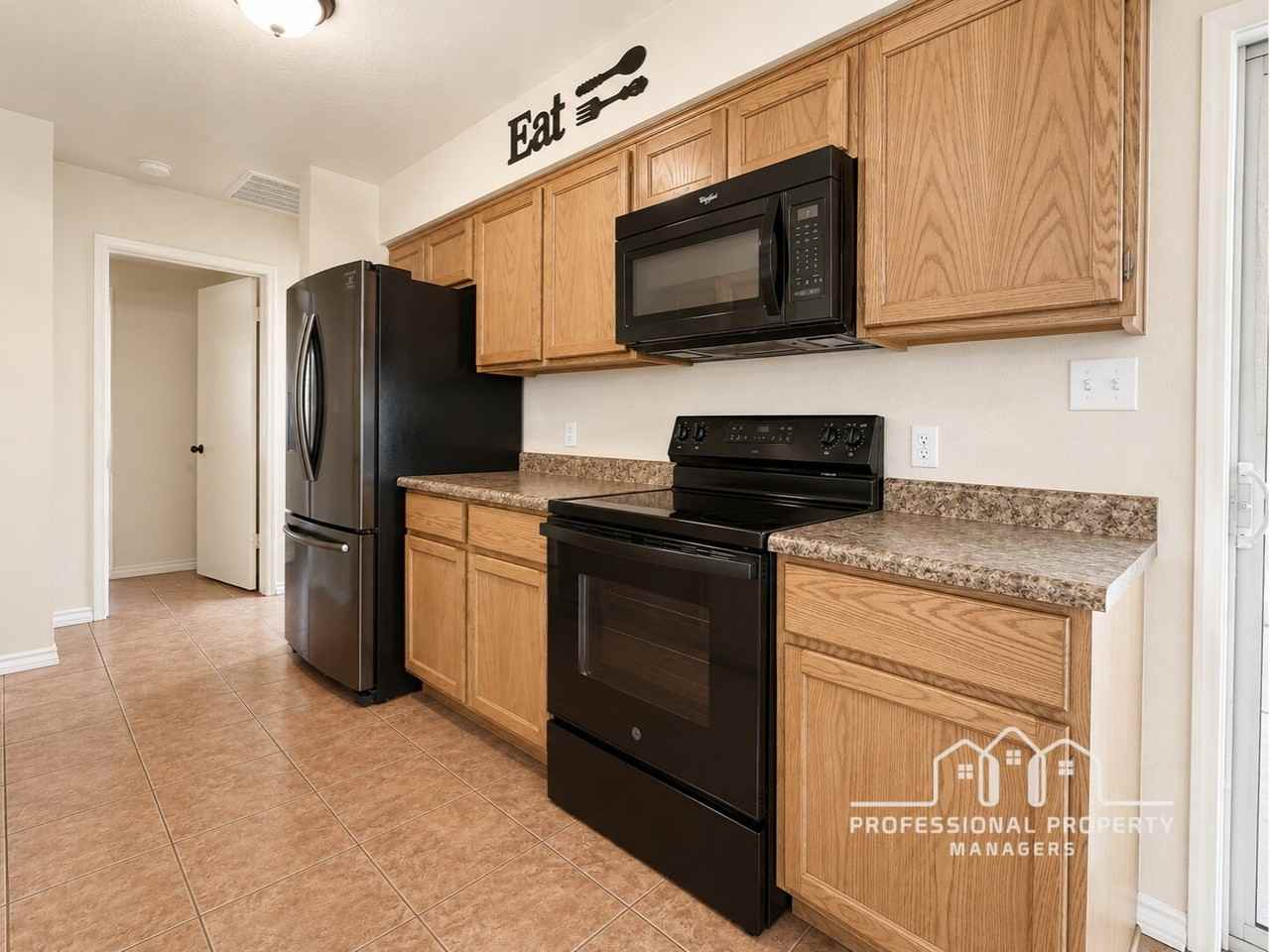 7042 E 36th Pl - Photo 5 of 20