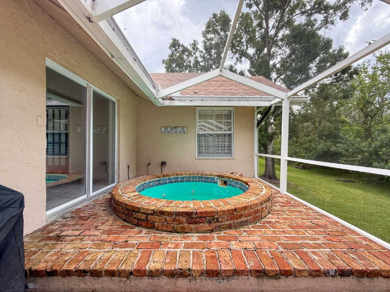 1055 Riverside Ridge Rd - Photo 3 of 50