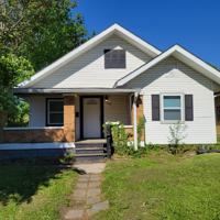 featured image of 338 N Chester Ave