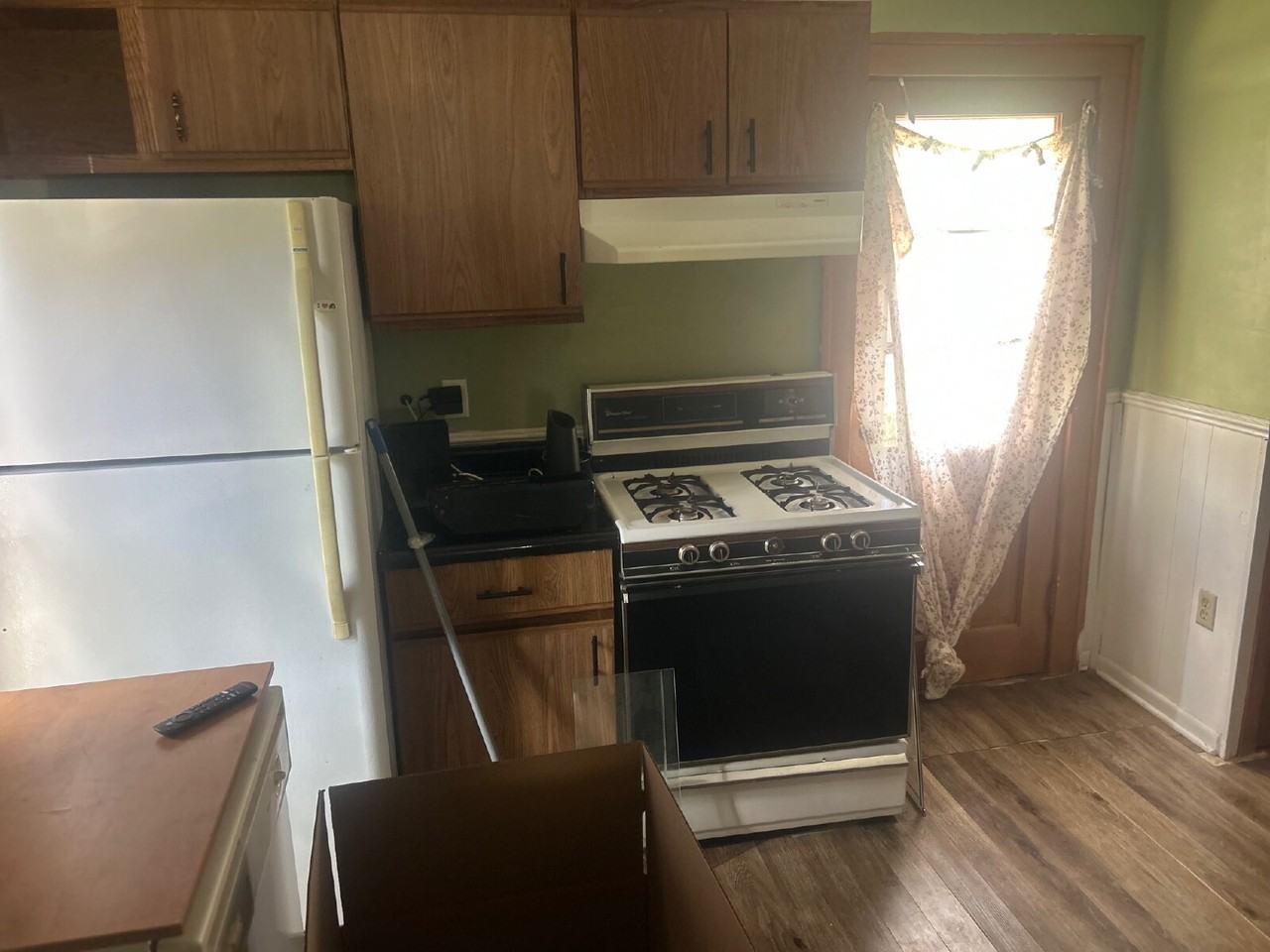 7716 W Stevenson St - Photo 3 of 11