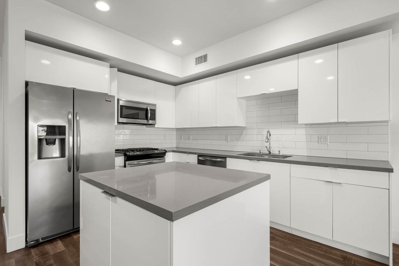 Bedford Development, LLC - Photo 4 of 42