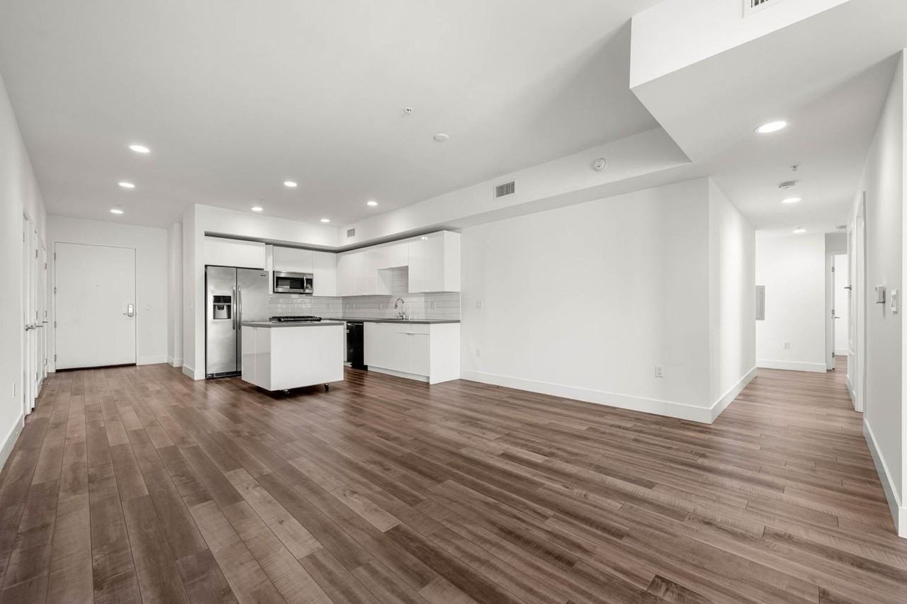 Bedford Development, LLC - Photo 6 of 42