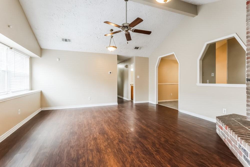 11 Crestbriar Ct - Photo 3 of 16