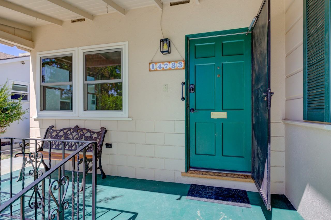 14733 Mccormick St #NA - Photo 2 of 12