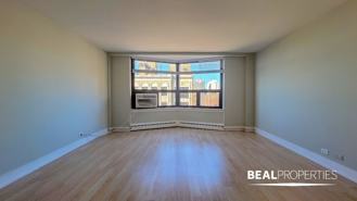 445 W Wellington Ave #15H - Photo 1 of 1
