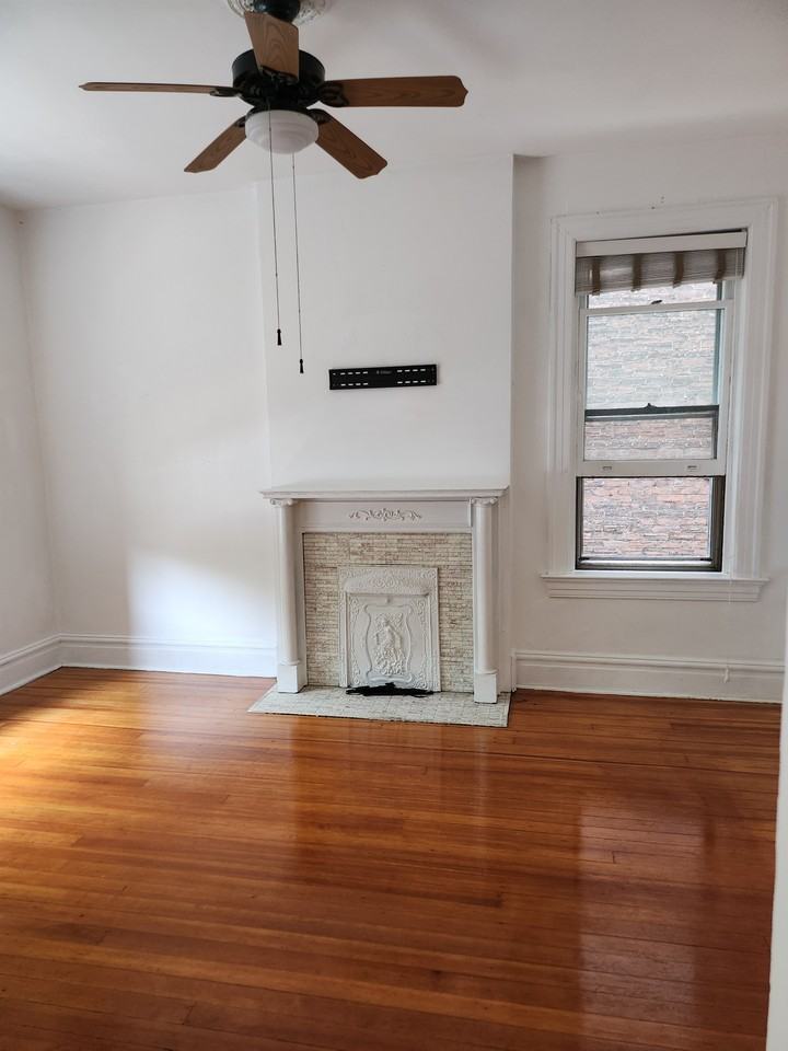 1819 S 8th St #1 - Photo 3 of 17