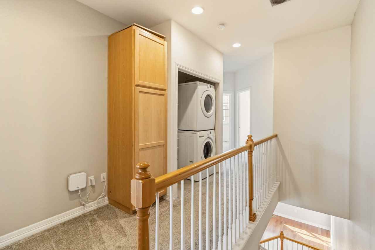 9219 Kornbrust Cir #9219 - Photo 3 of 38