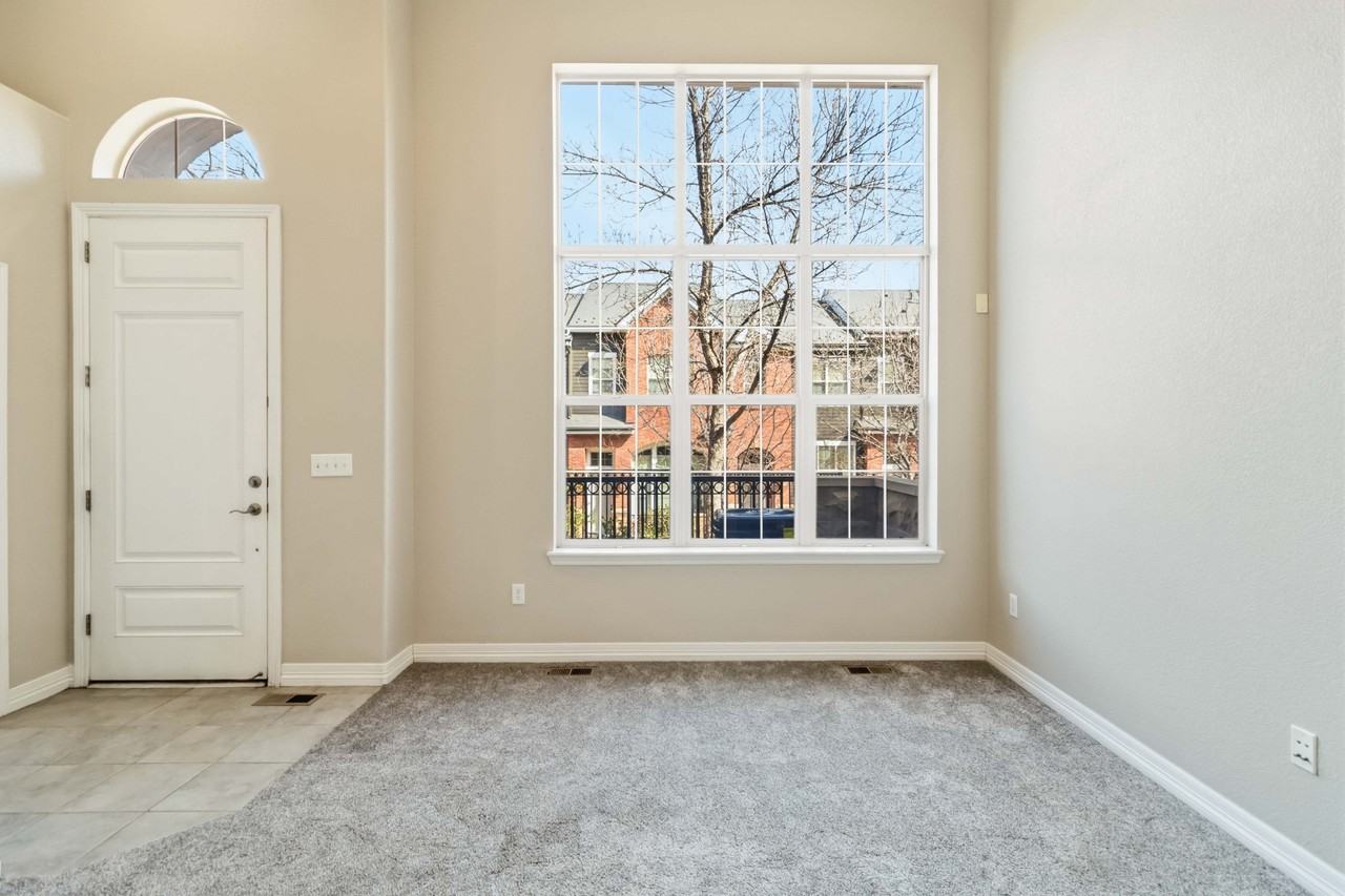 9219 Kornbrust Cir #9219 - Photo 6 of 38