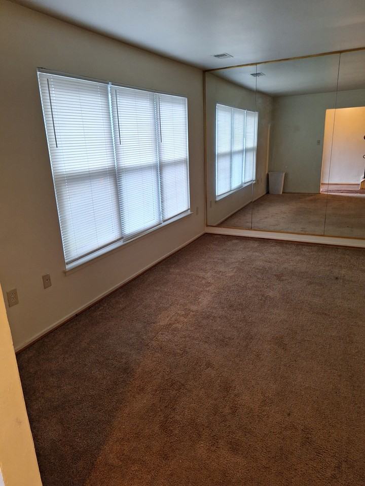 7705 Swan Ter #1 - Photo 2 of 22
