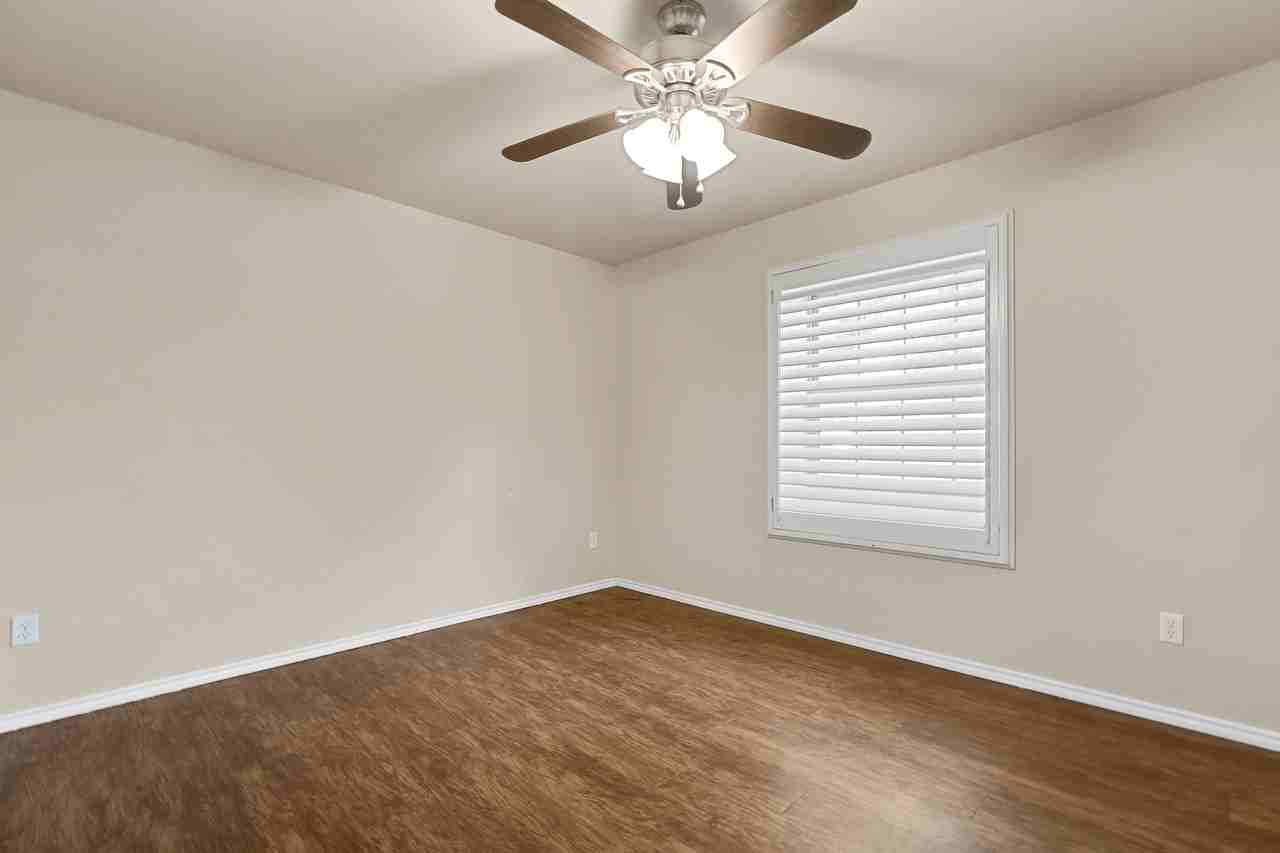 2415 93rd St #NA - Photo 4 of 19