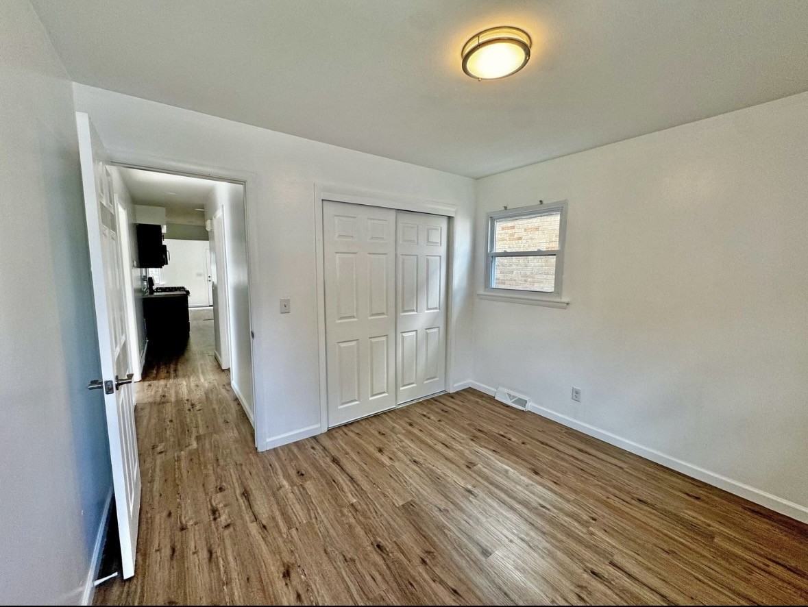 642 S 66th St - Photo 7 of 10