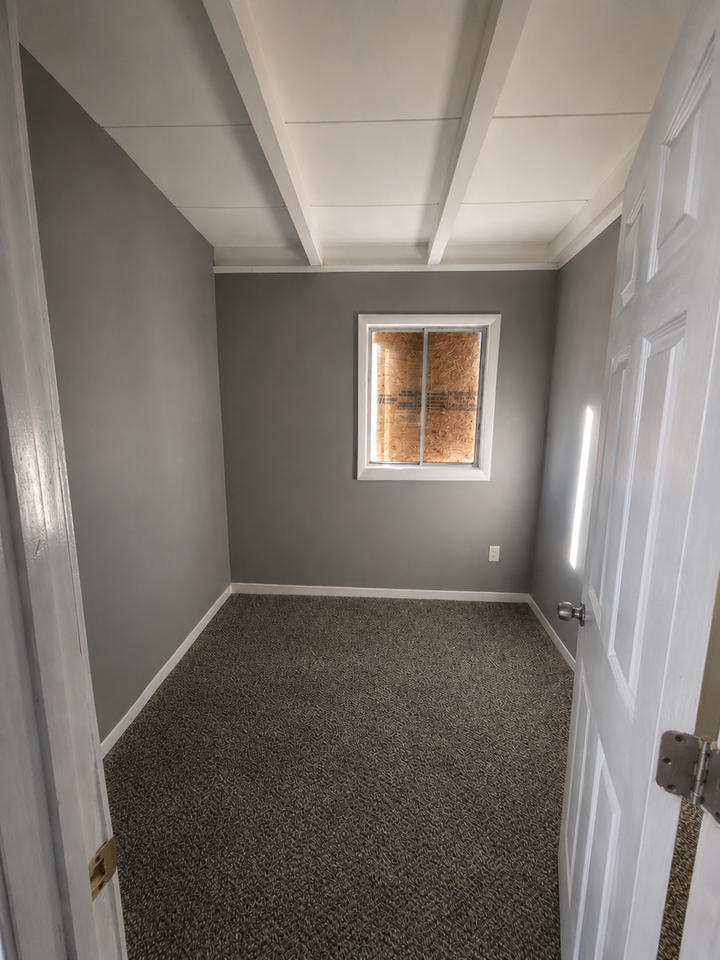 500 Saint Barbara Ln - Photo 5 of 9