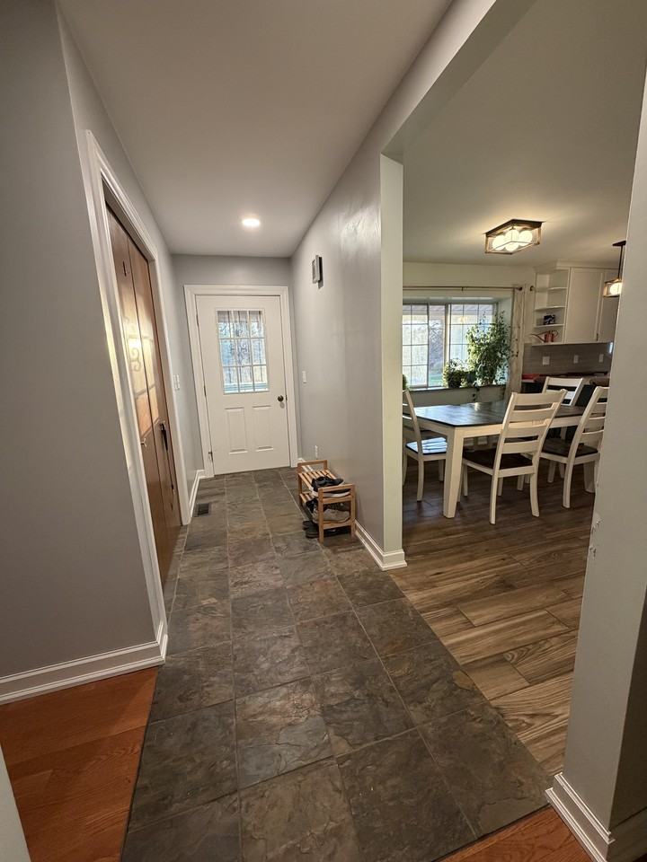 420 W Delhi Rd #1 - Photo 4 of 37