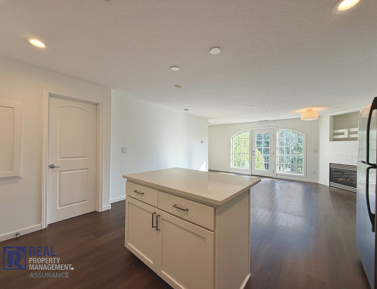 22582 Sw Main St #203 - Photo 7 of 15
