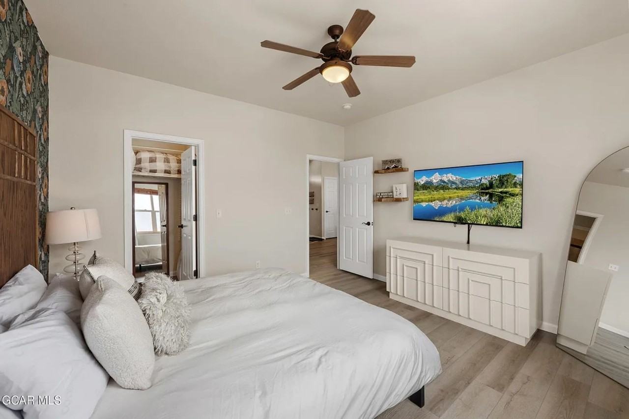 175 Spinner St - Photo 7 of 25