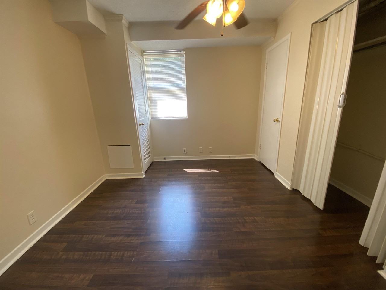 526 Rhodwin Avenue - Photo 6 of 12