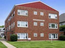 featured image of 306 W Hill St